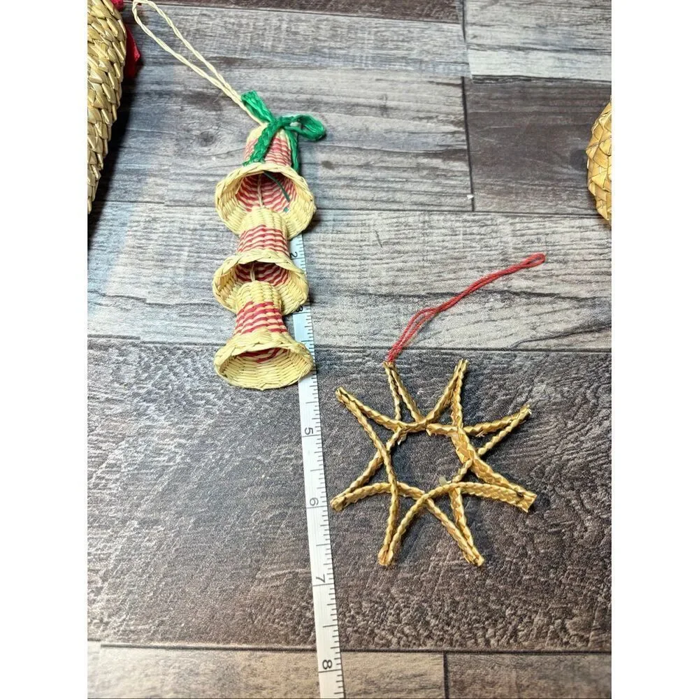 Vintage 1970s–1980s Straw Holiday Ornaments – Handmade Scandinavian Style Set (4